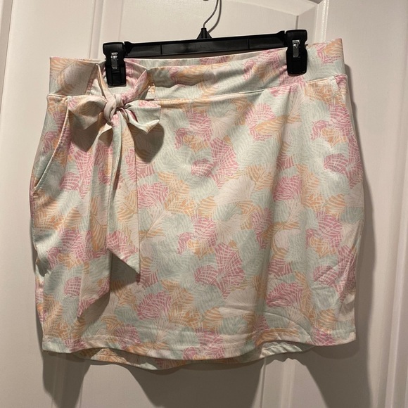 Pebble beach dry - luxe performance golf skort - Picture 1 of 3